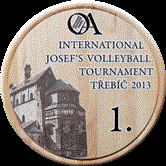 Potisk dřeva (na snímku netradiční medaile určená pro volejbalový turnaj).